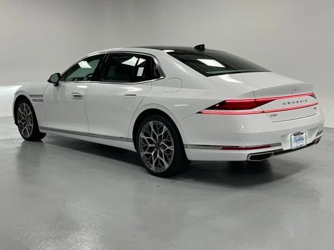 Used 2025 Genesis G90 3.5T AWD/4WD image 3