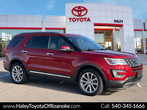 Used 2017 Ford Explorer Limited image 1