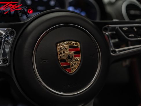 Used 2023 Porsche 718 Boxster Spyder image 43