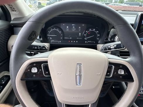 Used 2022 Lincoln Corsair FWD w/ Equipment Group 101A image 26