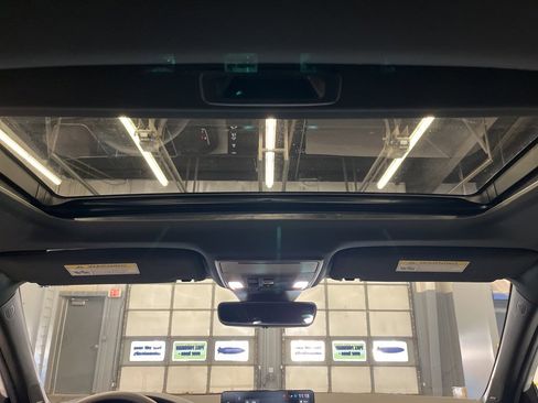 Used 2025 Honda Civic Sport Touring image 31