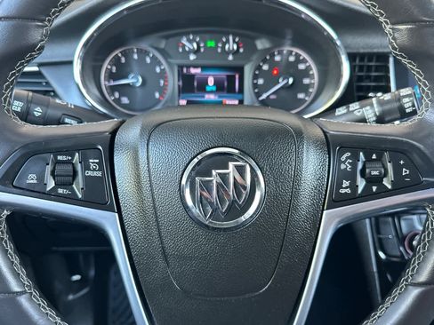 Used 2021 Buick Encore Preferred w/ Safety Package image 25