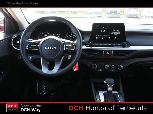 Used 2023 Kia Forte LXS FWD image 8