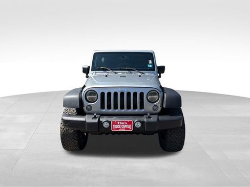 Used 2015 Jeep Wrangler Unlimited Sport w/ Quick Order Package 24S AWD/4WD image 8