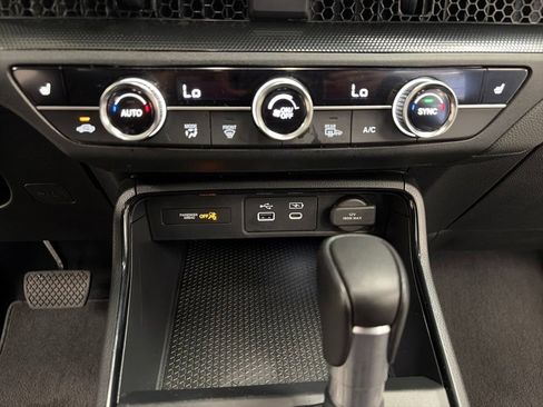 Used 2024 Honda CR-V Sport image 23