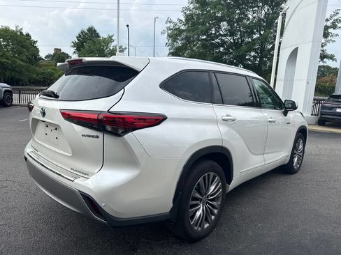 Used 2020 Toyota Highlander Platinum AWD/4WD image 5