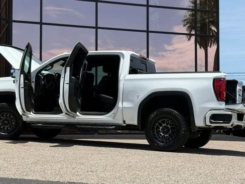 Used 2021 GMC Sierra 1500 AT4 w/ AT4 Preferred Package AWD/4WD image 29