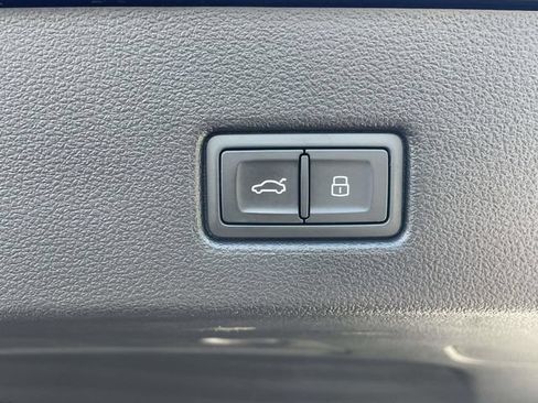 Certified 2023 Audi A7 Prestige AWD/4WD image 11