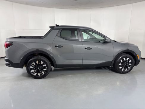 Used 2025 Hyundai Santa Cruz SEL image 9