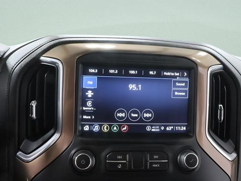 Used 2022 Chevrolet Silverado 1500 High Country AWD/4WD image 12
