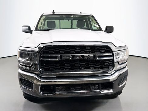 Used 2019 RAM 2500 Tradesman image 2