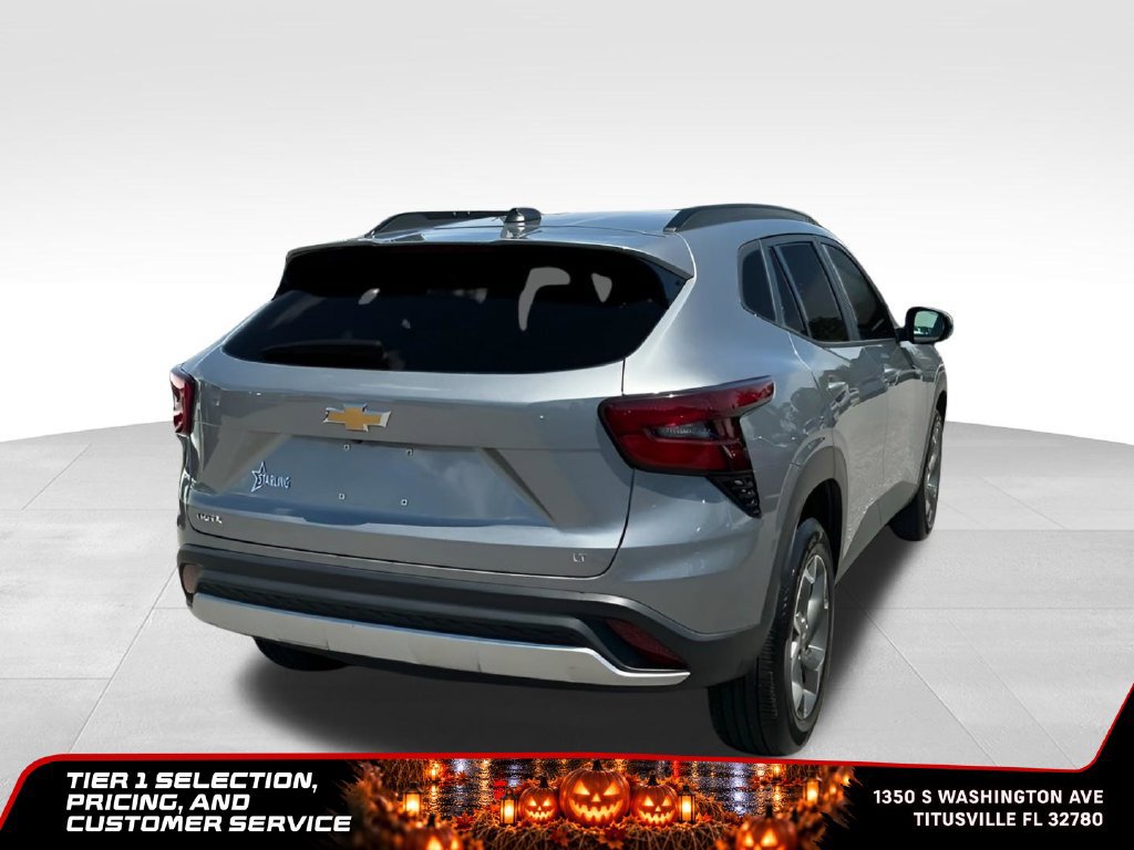 Used 2025 Chevrolet Trax LT w/ LT Convenience Package FWD image 7
