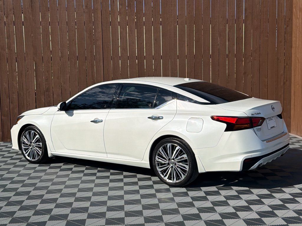 Used 2023 Nissan Altima 2.5 SL FWD image 15