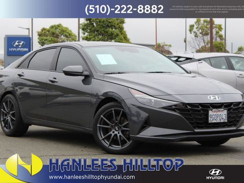 Used 2023 Hyundai Elantra Blue image 1