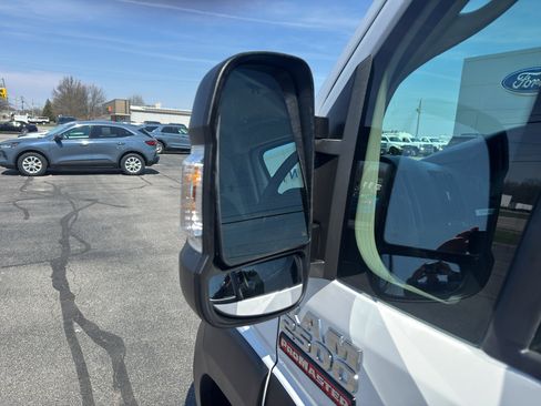 Used 2020 RAM ProMaster 2500 FWD image 13