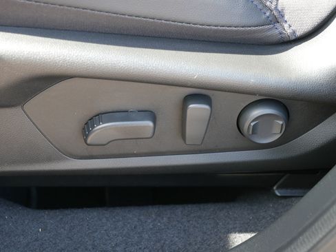 Certified 2025 Subaru Forester Premium AWD/4WD image 20