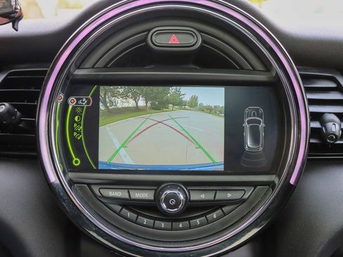 Used 2017 MINI Cooper S image 36