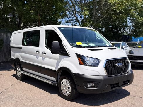 Used 2025 Ford Transit 250 Low Roof w/ Exterior Upgrade Package RWD image 8