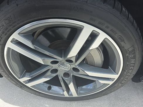 Used 2018 Audi A4 2.0T Premium Plus AWD/4WD image 2