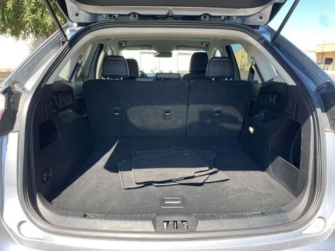 Used 2024 Ford Edge SEL image 31