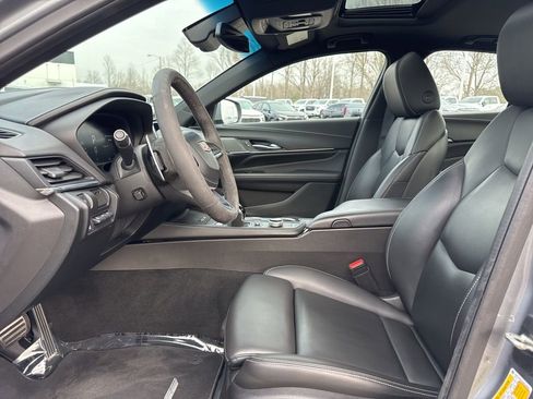 Used 2022 Cadillac CT4 V Blackwing w/ Carbon Fiber 1 Package image 9