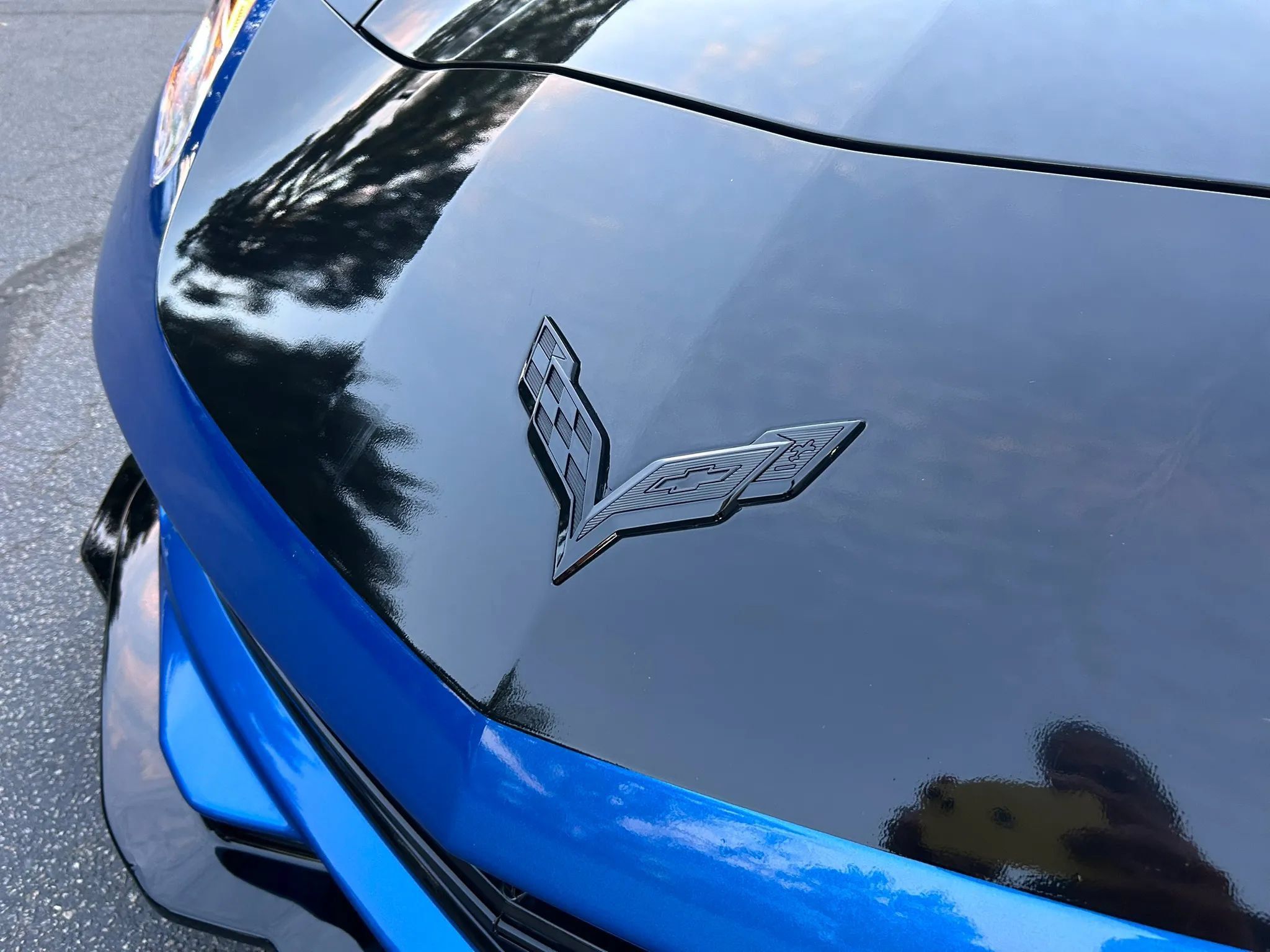 Used 2016 Chevrolet Corvette Stingray Coupe w/ 2LT Preferred Equipment Group RWD image 16