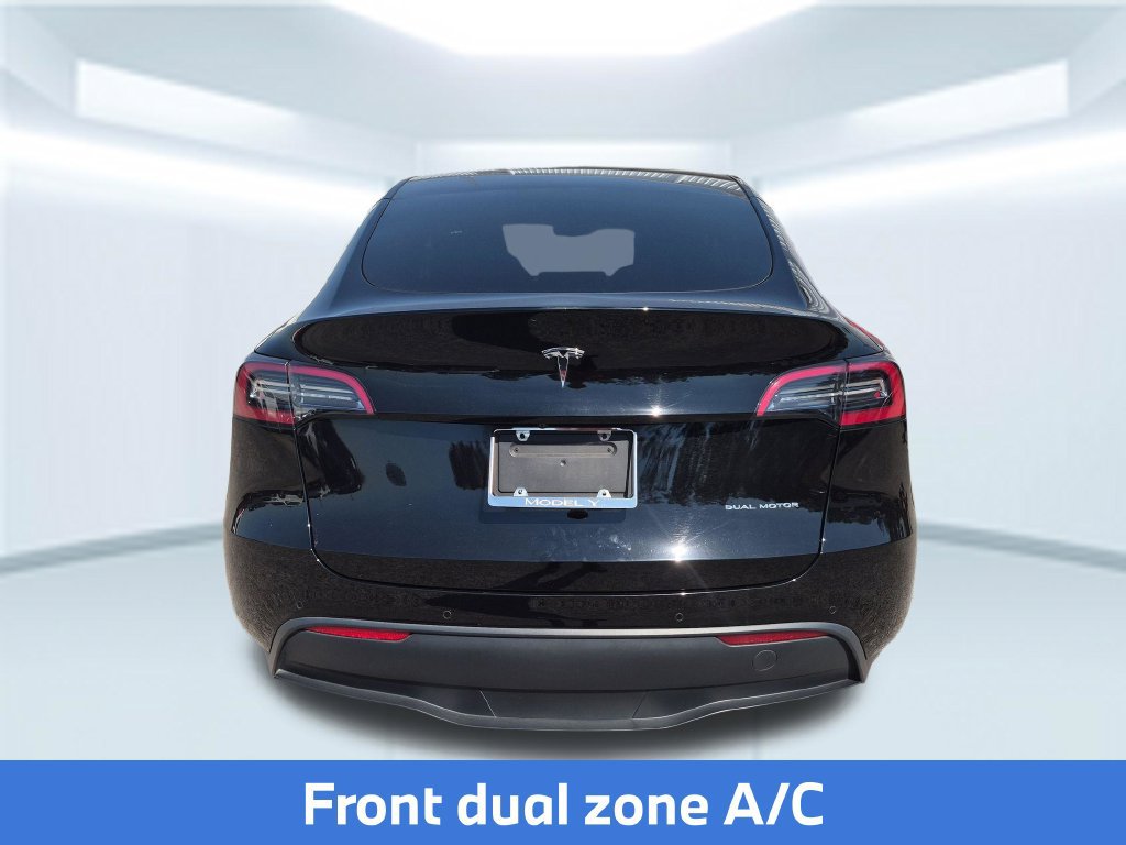 Used 2022 Tesla Model Y Long Range AWD/4WD image 6