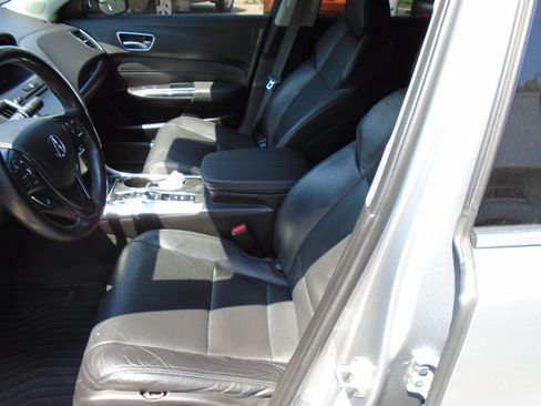 Used 2018 Acura TLX V6 SH-AWD w/ Technology Pkg image 13