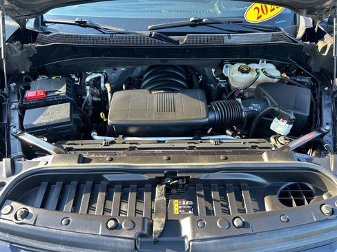 Used 2023 Chevrolet Silverado 1500 RST w/ Protection Package AWD/4WD image 22