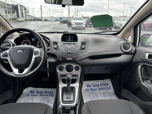 Used 2016 Ford Fiesta SE w/ Cold Weather Package FWD image 24