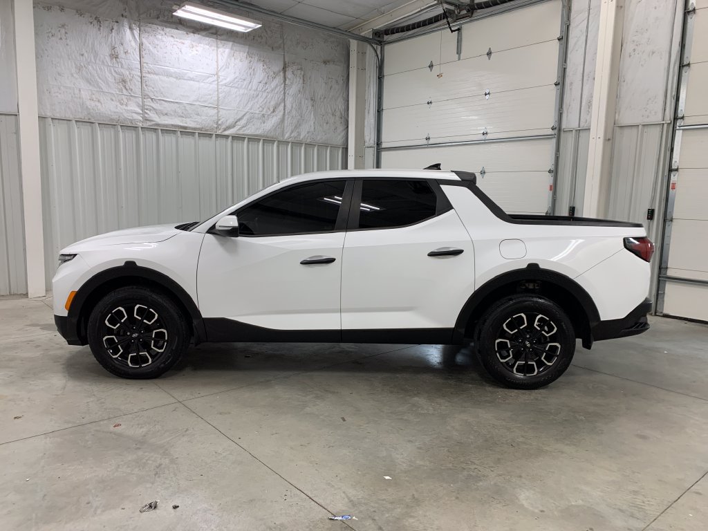 Used 2022 Hyundai Santa Cruz SEL FWD image 3