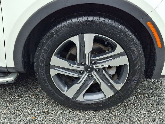Used 2023 Kia Sorento SX Prestige w/ Panoramic Sunroof Package AWD/4WD image 8