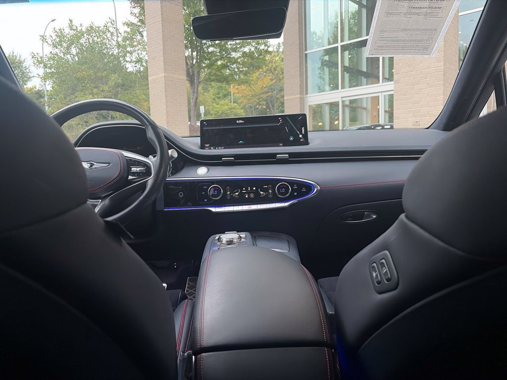 Used 2022 Genesis GV70 3.5T Sport w/ Sport Prestige Package AWD/4WD image 5