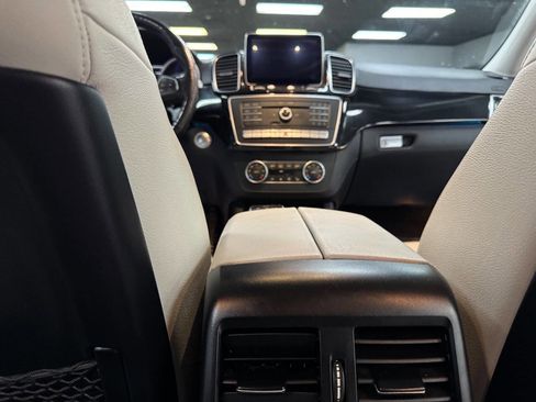 Used 2016 Mercedes-Benz GLE 400 4MATIC image 42