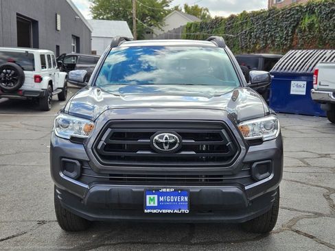 Used 2023 Toyota Tacoma SR image 8