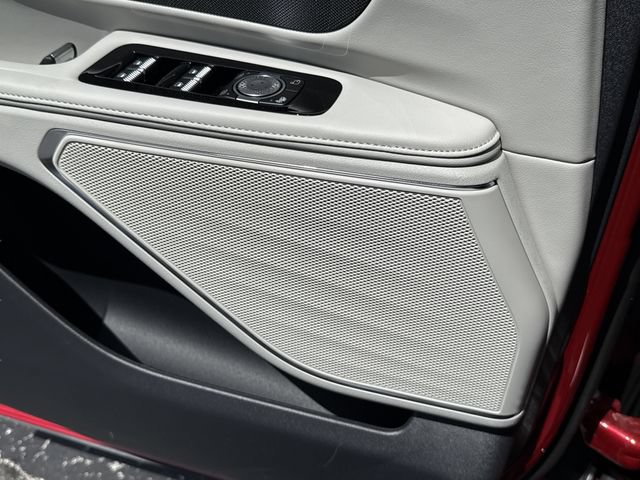 New 2026 Lincoln Nautilus Premier AWD/4WD image 29