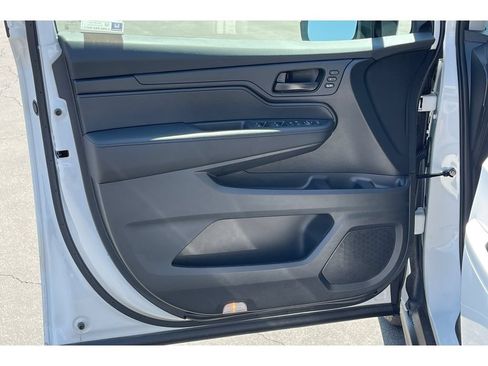 Certified 2026 Honda Odyssey EX-L image 11