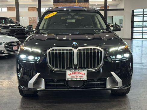 Used 2023 BMW X7 xDrive40i w/ Premium Package AWD/4WD image 8