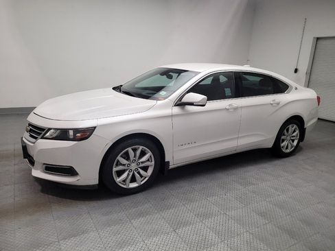 Used 2016 Chevrolet Impala LT w/ Convenience Package FWD image 2