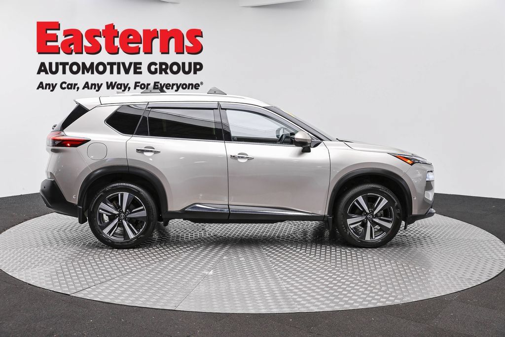 Used 2023 Nissan Rogue SL w/ SL Premium Package AWD/4WD image 6