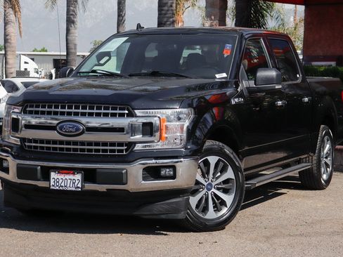 Used 2018 Ford F150 XLT w/ Equipment Group 302A Luxury image 4