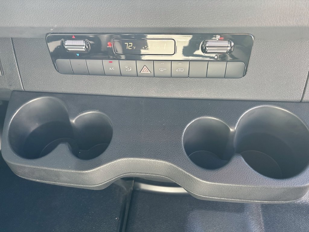 Used 2022 Mercedes-Benz Sprinter 3500 image 24