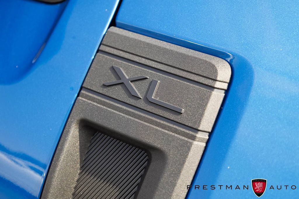 Used 2025 Ford Maverick XL FWD image 5