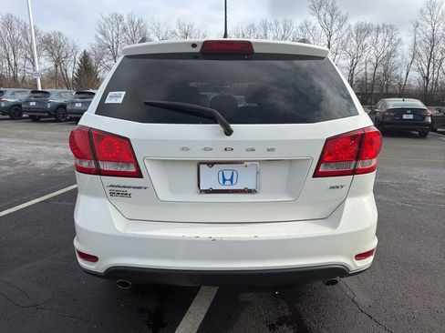 Used 2016 Dodge Journey SXT image 4