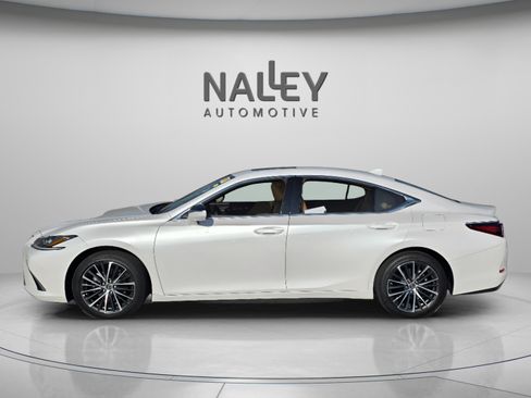 Certified 2025 Lexus ES 350 w/ Premium Package image 3