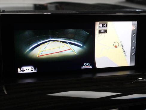 Used 2019 Lexus LX 570 4WD w/ Inspiration Series image 61