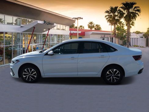 Used 2025 Volkswagen Jetta S FWD image 6
