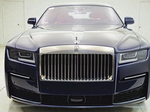 Used 2023 Rolls-Royce Ghost image 19