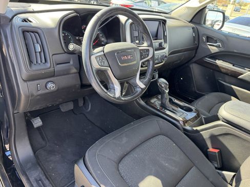 Used 2022 GMC Canyon Elevation image 19