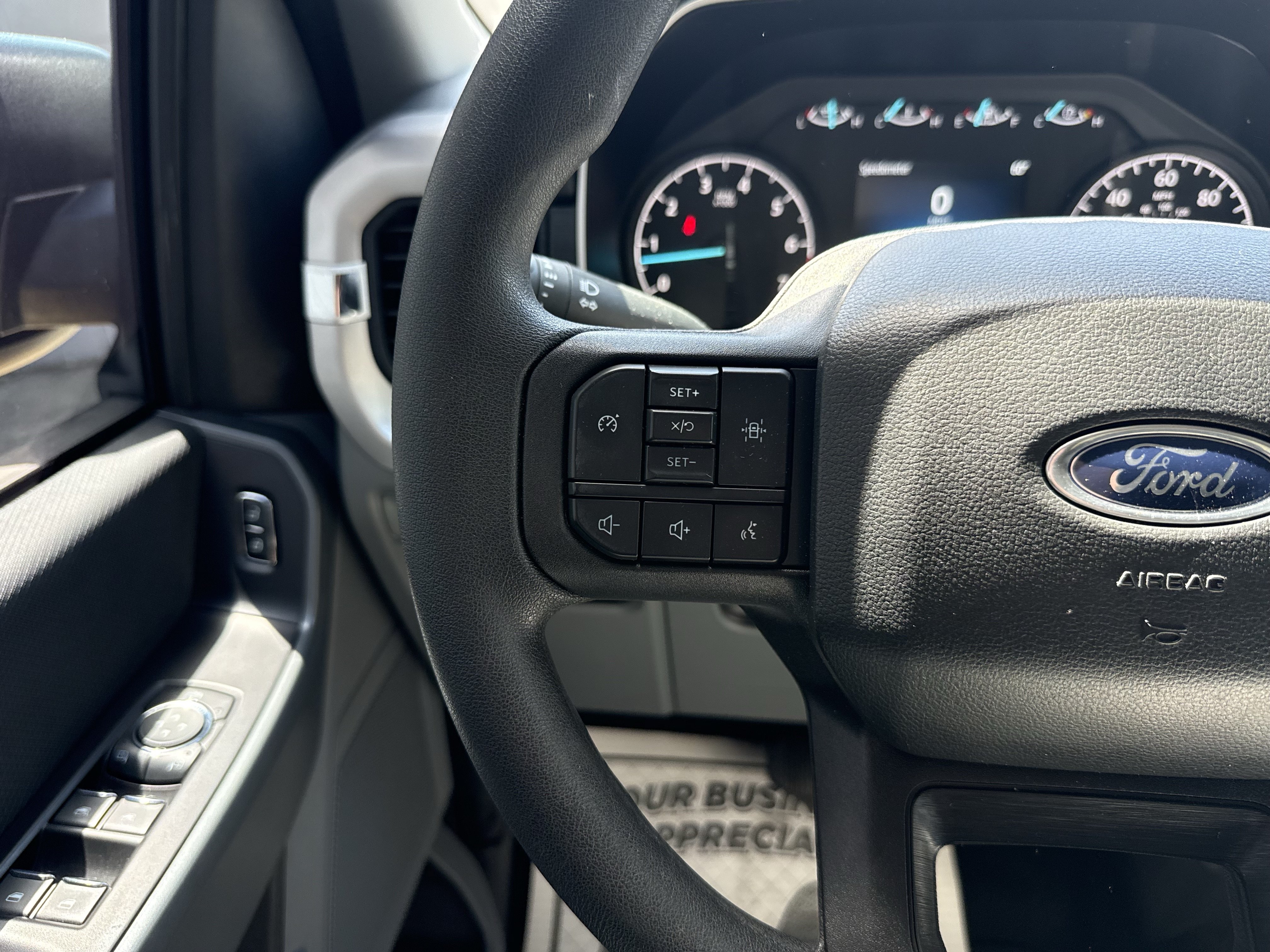 Used 2023 Ford F150 XLT AWD/4WD image 15